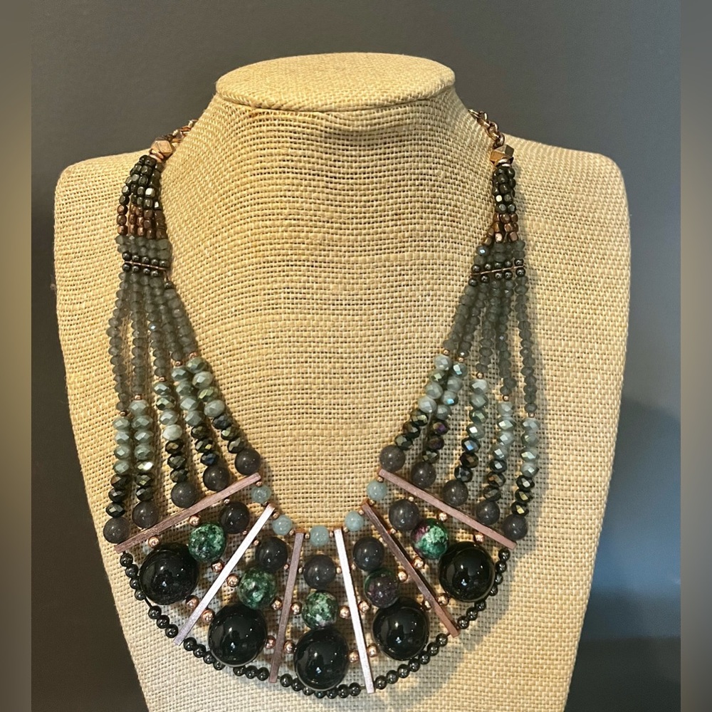 Adjustable beaded necklace